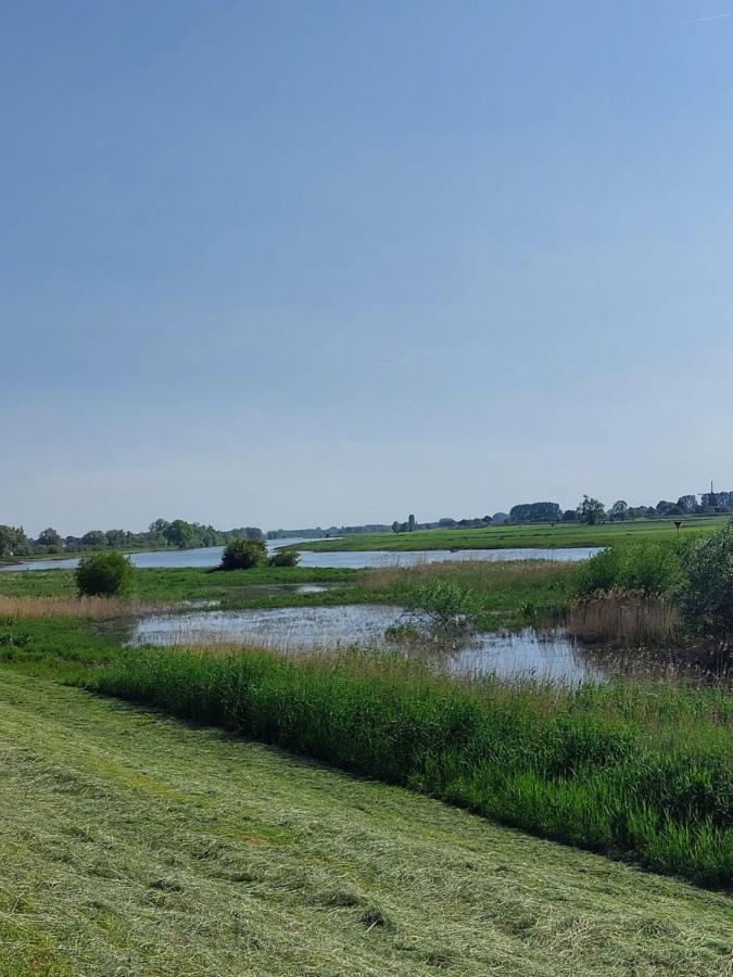 Boerderijkamer De Hooizolder Wijhe Eksteriør billede